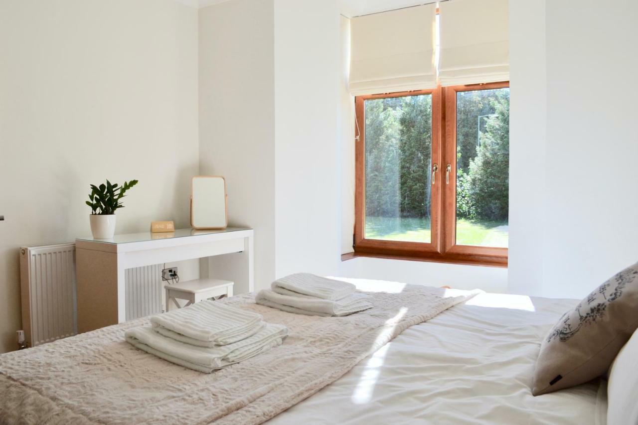 Millbank Cottage Blairgowrie and Rattray Екстериор снимка